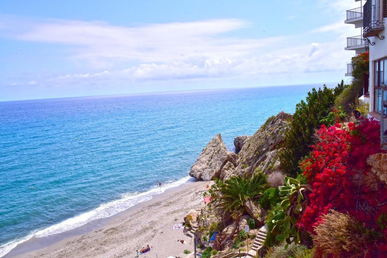 Nerja Center Apartment With Sea View Exterior photo