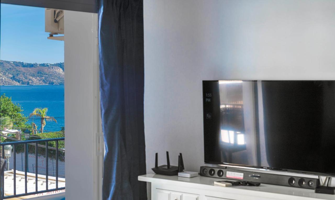 Nerja Center Apartment With Sea View Exterior photo